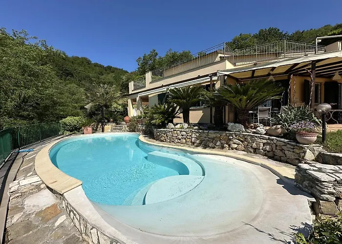 Mareluna Stylish Waterfront With Pool Near Sandy Beaches Villa San Terenzo