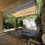Mareluna Stylish Waterfront With Pool Near Sandy Beaches Βίλα *
