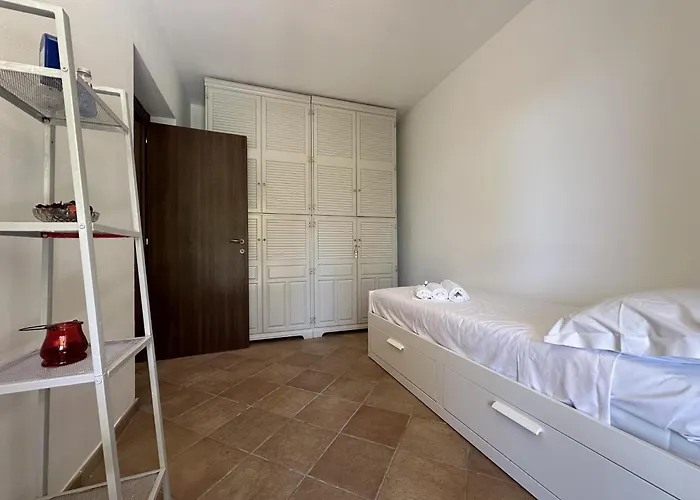 Villa Mareluna Stylish Waterfront With Pool Near Sandy Beaches *